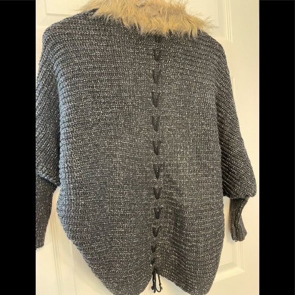 Sweaters - New - faux fur open cardigan